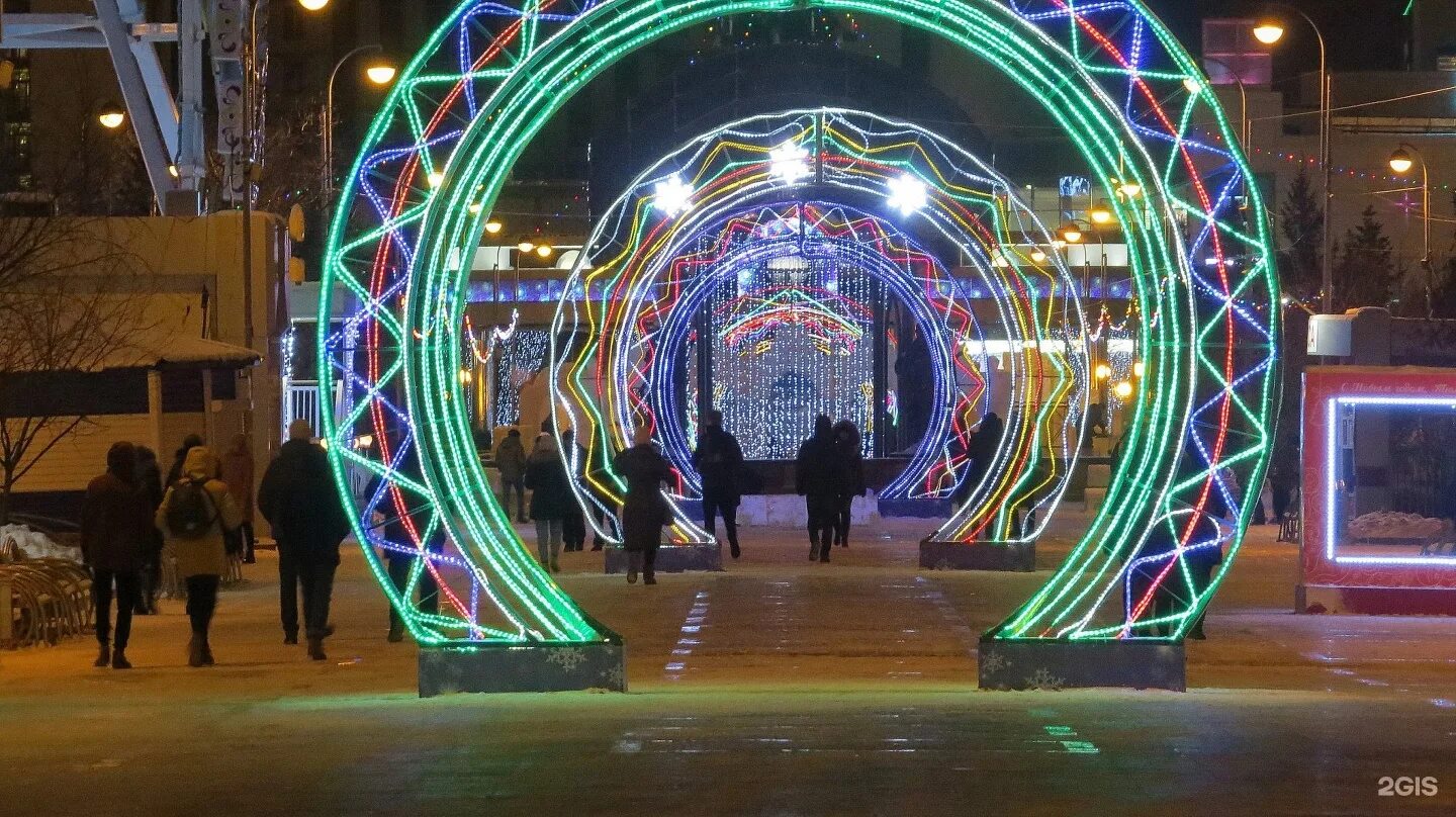 Парк ру тюмень. Парк Седьмое небо Тюмень. Городской парк культуры Тюмень. Седьмое небо, Тюмень, цветной бульвар. Цветной бульвар Тюмень 2022.