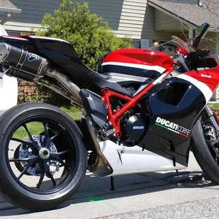 Ducati 848