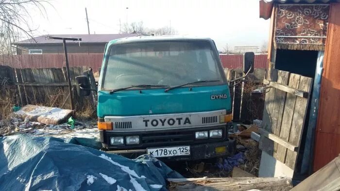 Toyota hiace 1985. Дром грузовики. Исузу 3340. Тойота хайс 93г. Дром грузовики.