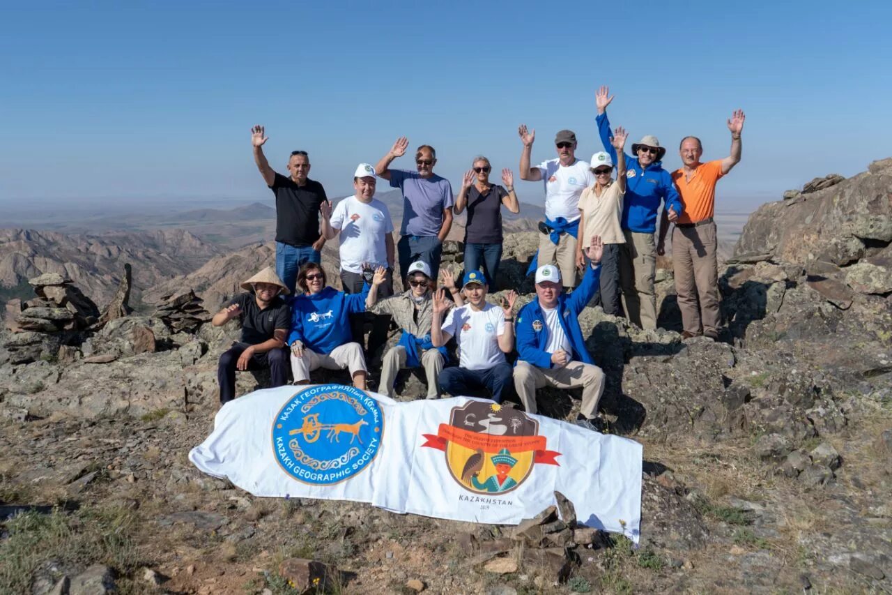 найти друга в казахстане. казахстан друзья. голос кочевников 2022 улан-удэ. дети в казахстане летом. найти друга в казахстане.