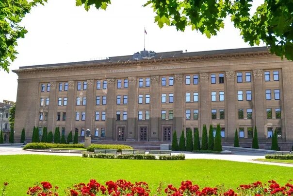 Кампус мгу. University video. Кампус ютуб. University video. University video.