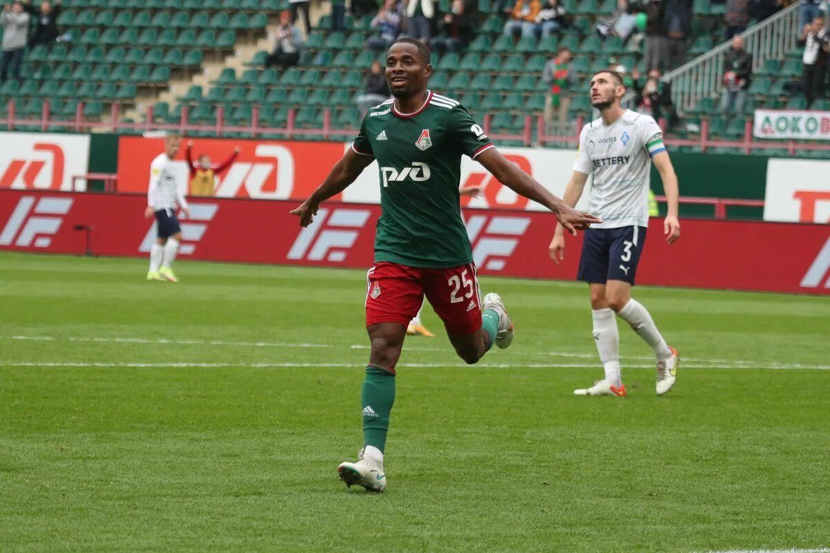 Локо крылья. Франсуа камано локомотив 2023. Миранчук торино. Пресс конференция слишковича после победы над локо. Бейл крылья советов футболист.