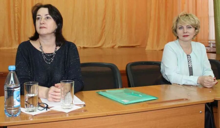 министерство здравоохранения республики хакасия. учителя хакасии. сотрудники министерства образования республики хакасия. министерство образования и науки республики хакасия. министерство образования и науки республики хакасия.