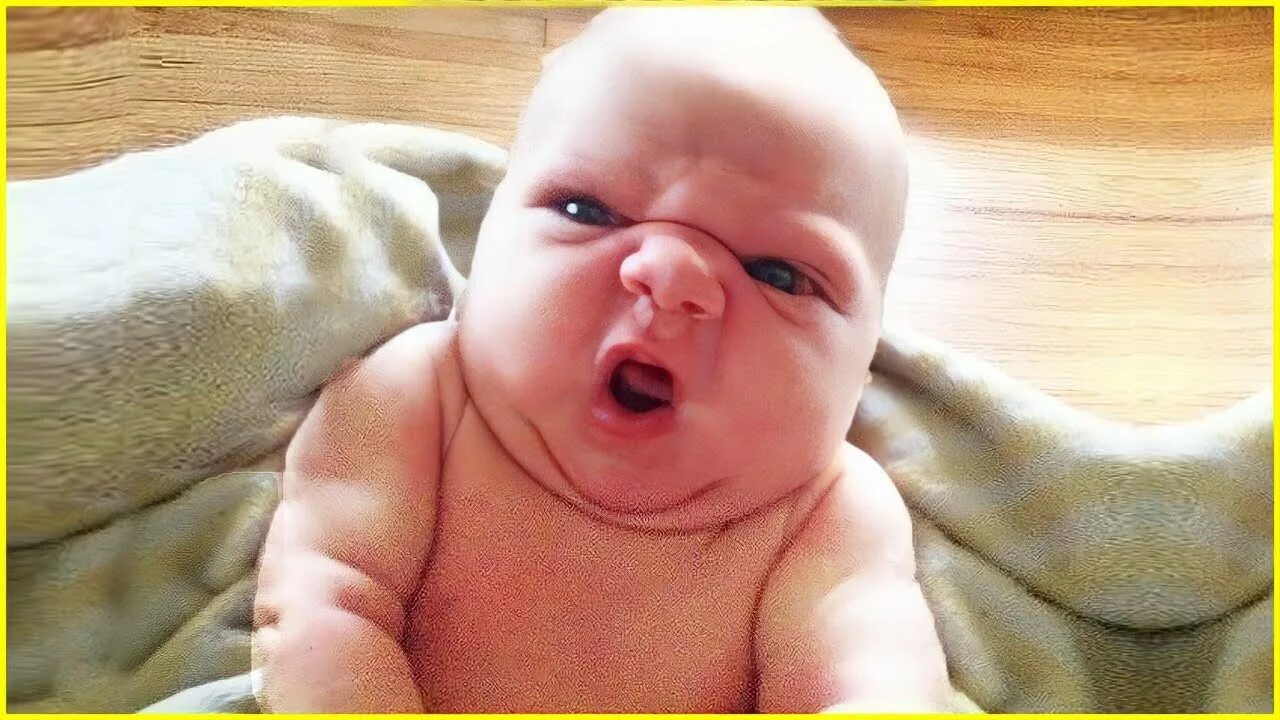 I am funny baby. Смешные фото детей. Фото младенцев. Смешные младенцы. I am funny baby.