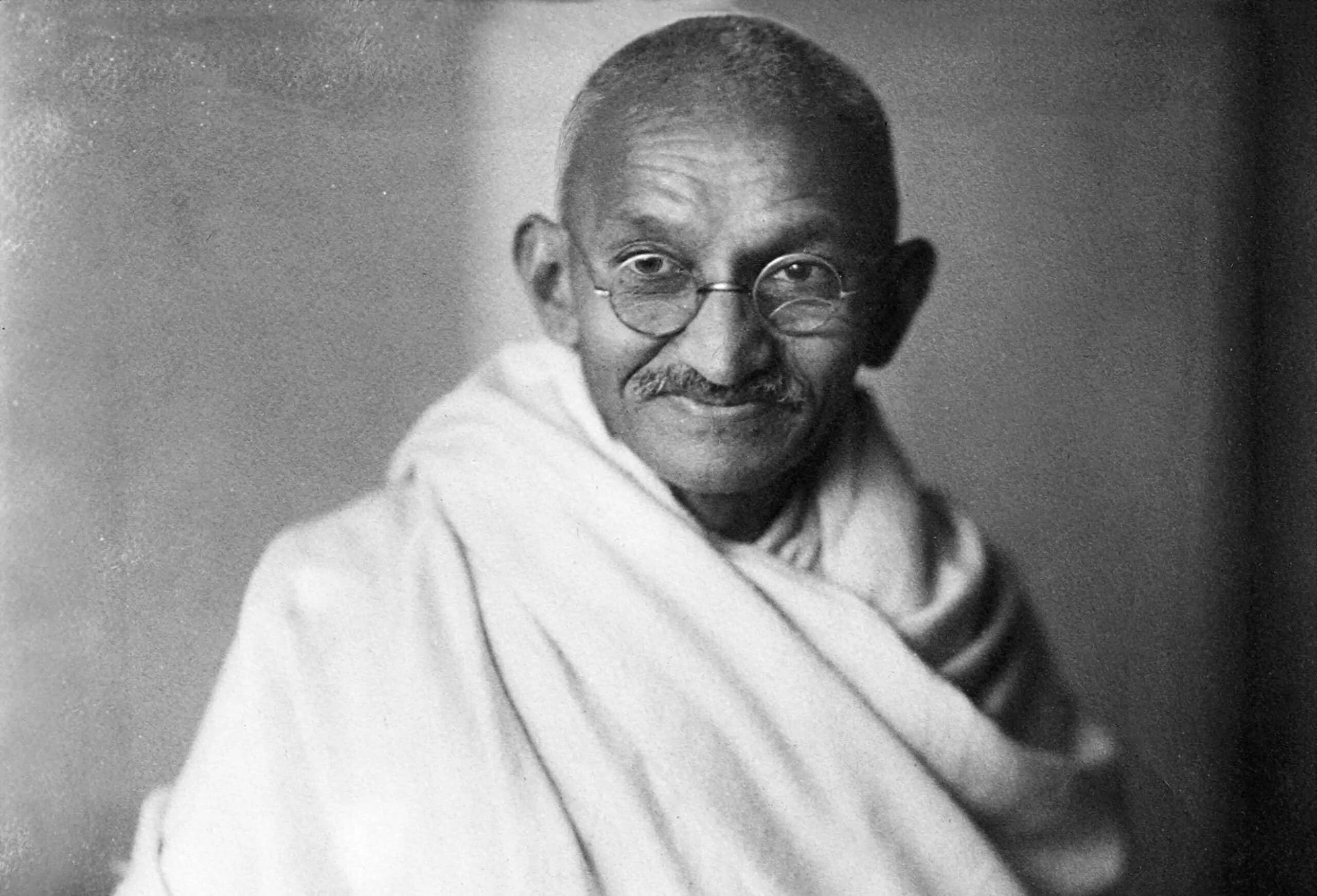 Махатма ганди. Mahatma gandhi. Махатма ганди фото. Мохандас карамчанд ганди (1869-1948). Мохандас карамчанд ганди (1869-1948).
