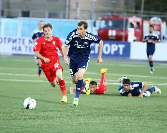 динамо махачкала. ска хабаровск форма. ска хабаровск луч. фк динамо москва. футбольный клуб.