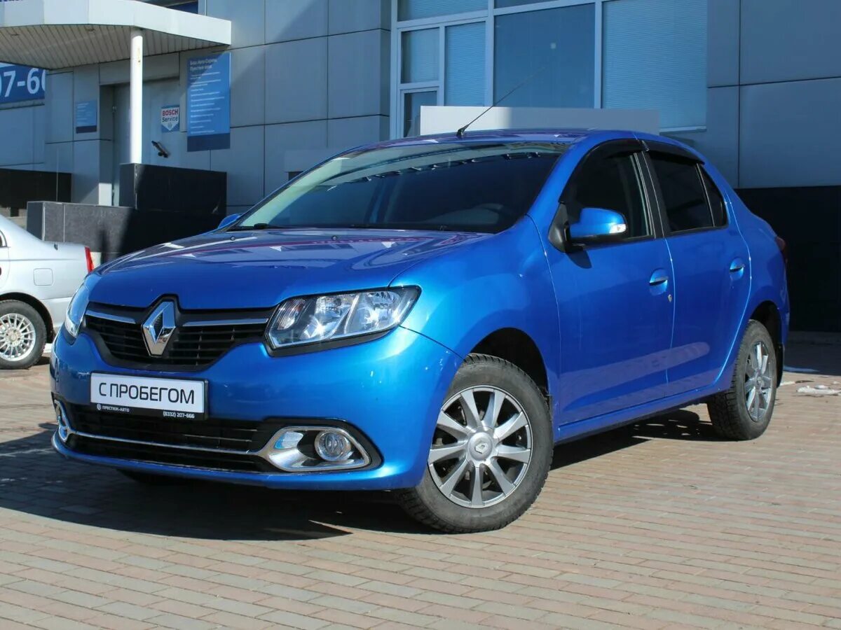 Купить логан 2018 года. Рено Логан 2 2018. Renault Logan 2018. Рено Логан 2018 года синего цвета. Логан Рено 2018 синего цвета.