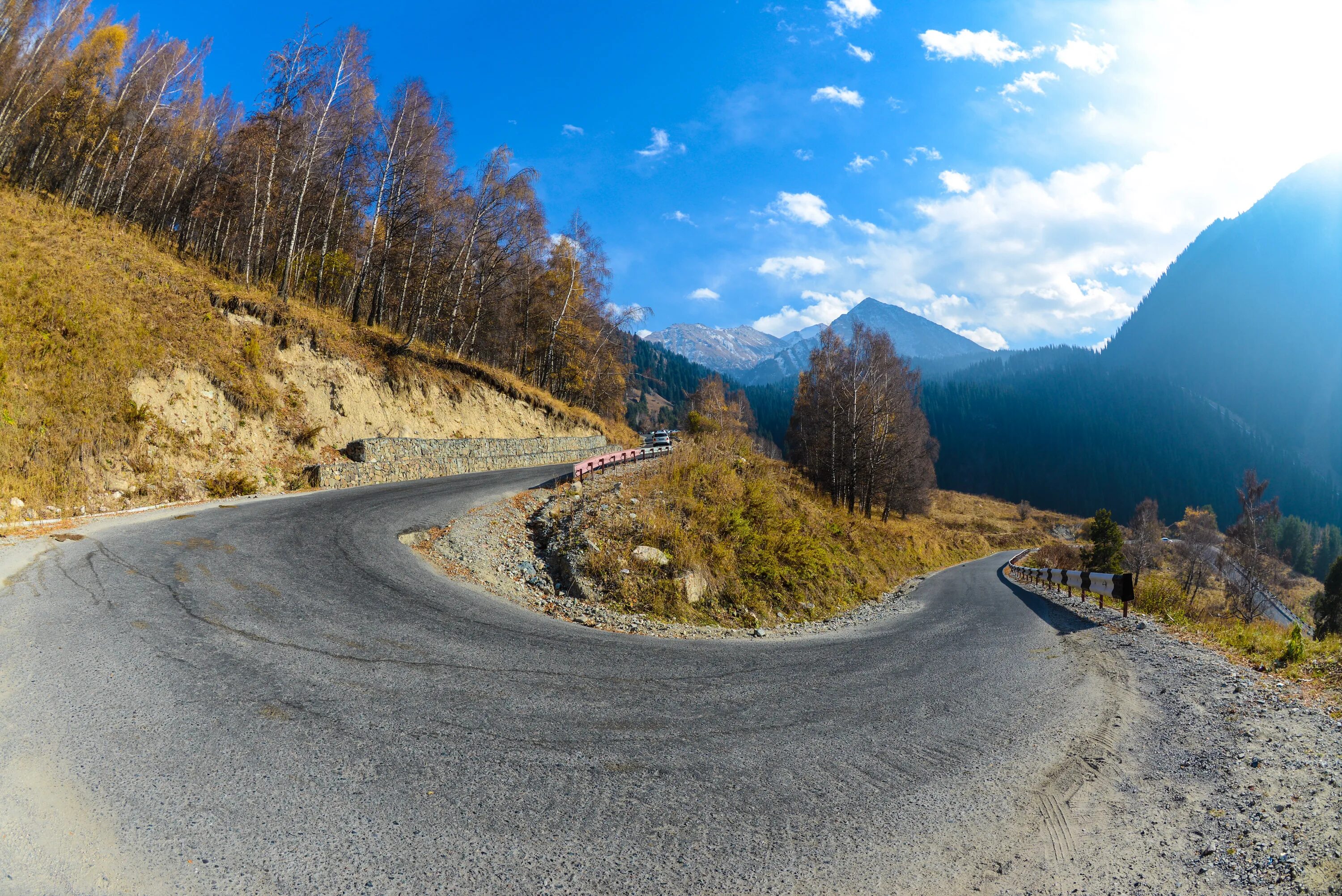 Turning road