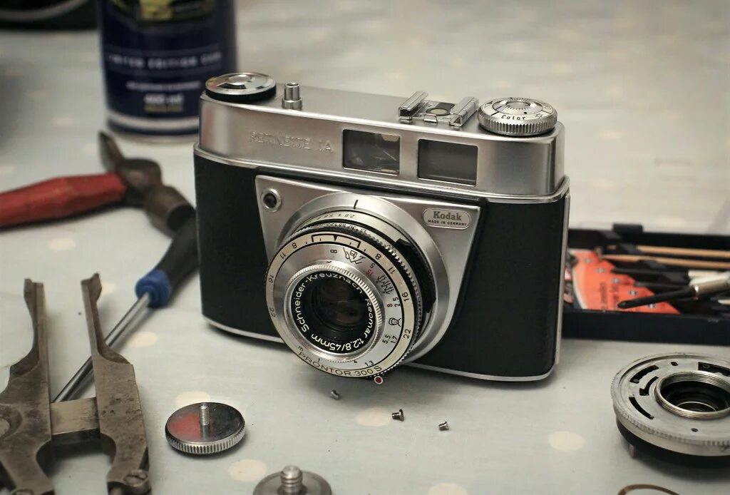Kodak москва. Kodak retinette. kodak 300 фотоаппарат. kodak2600l. kodak 2002.