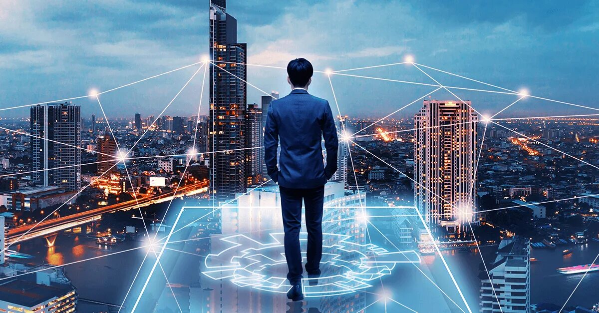 Человек в мегаполисе. Company s future. Предприниматель на фоне города. Оценка предприятия. Company s future.