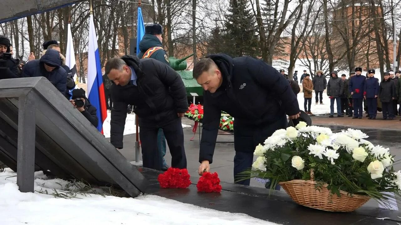 Возложение венков Великий Новгород. 20 Января освобождение города Великий Новгород. Памятники Великого Новгорода к освобождению. Возложение к Дню освобождения Торопца 2023.