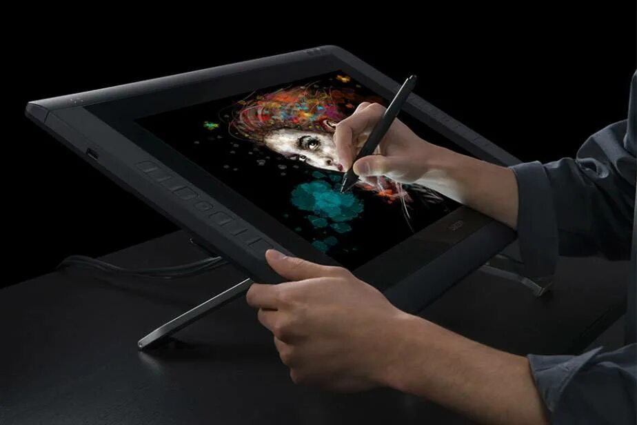 Использовать планшет в качестве. Wacom Cintiq 22. Wacom Cintiq 22hd. Wacom Cintiq 2010. Wacom Cintiq 22 Tablet display.