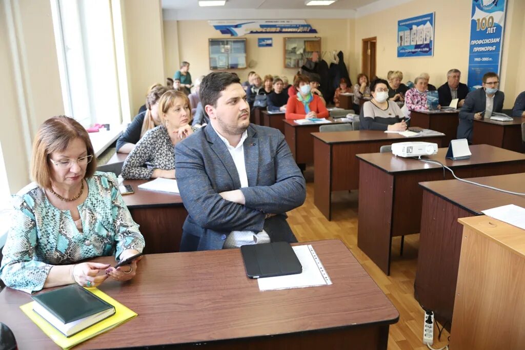 минский горком профсоюза строителей просвиряков. городское объединение профсоюзов. городское объединение профсоюзов.