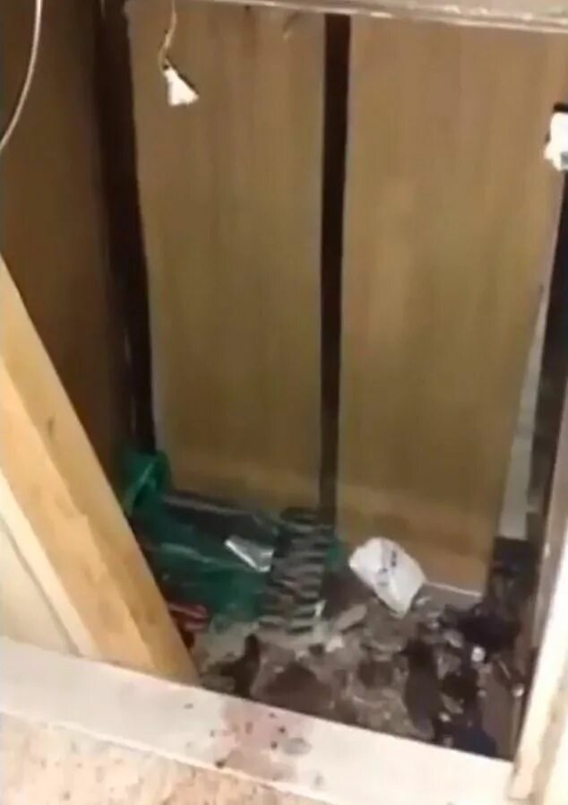 Где падали лифты. Где падали лифты