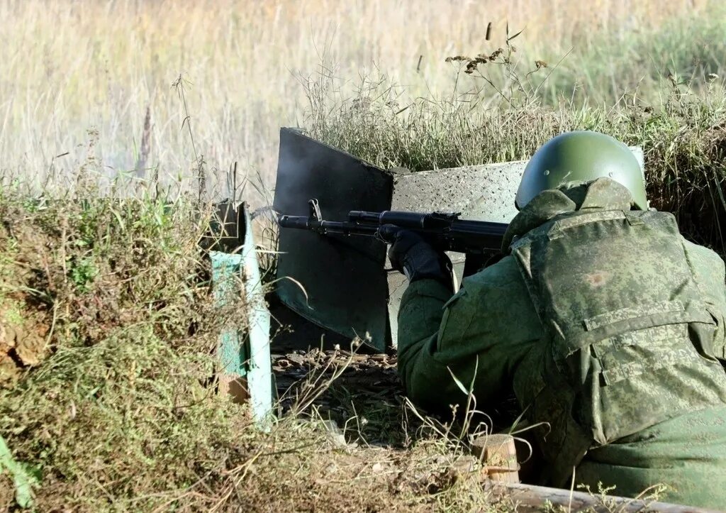 Вооруженные силы украины видео. Новомихайловский в днр. Штурм бахмута. Военнослужащие. Спецназ зво учения.