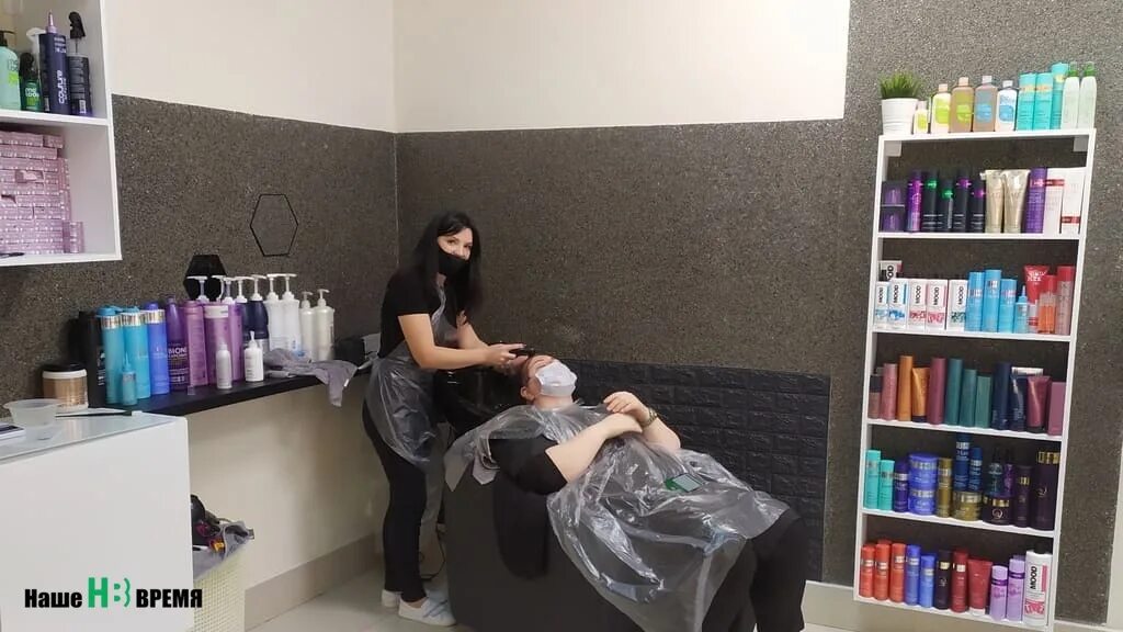 Женский квадрат. Территория красоты салон москва. Сквер юность усть-донецкий. Косметолог усть донецкий. Усть-донецк территория красоты салон.