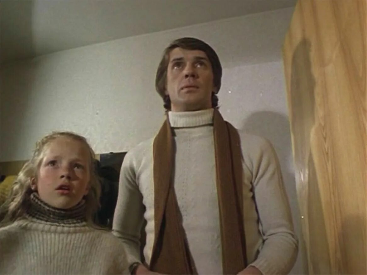Мир без любви чародеи. Чародеи фильм 1982 нина. виктор ковров чародеи. кадры из фильма чародеи 1982. чародеи фильм 1982 нина на лошади.