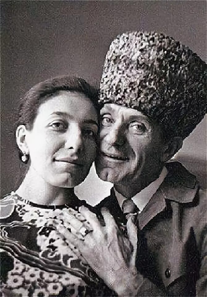 Памяти прекрасного Махмуда Эсамбаева. Моя евреиская мама
