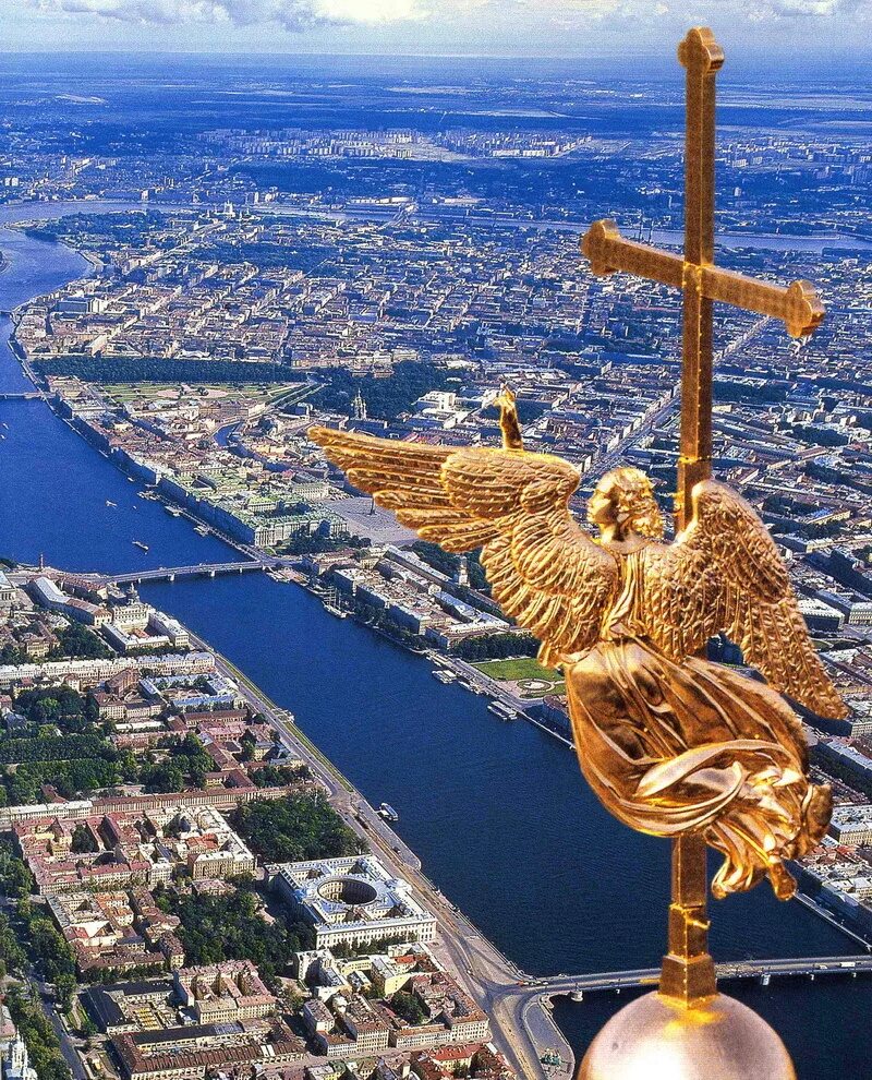 Ангел на шпиле Петропавловской крепости в Санкт-Петербурге. Ангел на шпиле Петропавловского собора. Ангел на шпиле Петропавловского собора Петропавловской крепости. Символом санкт петербурга стал