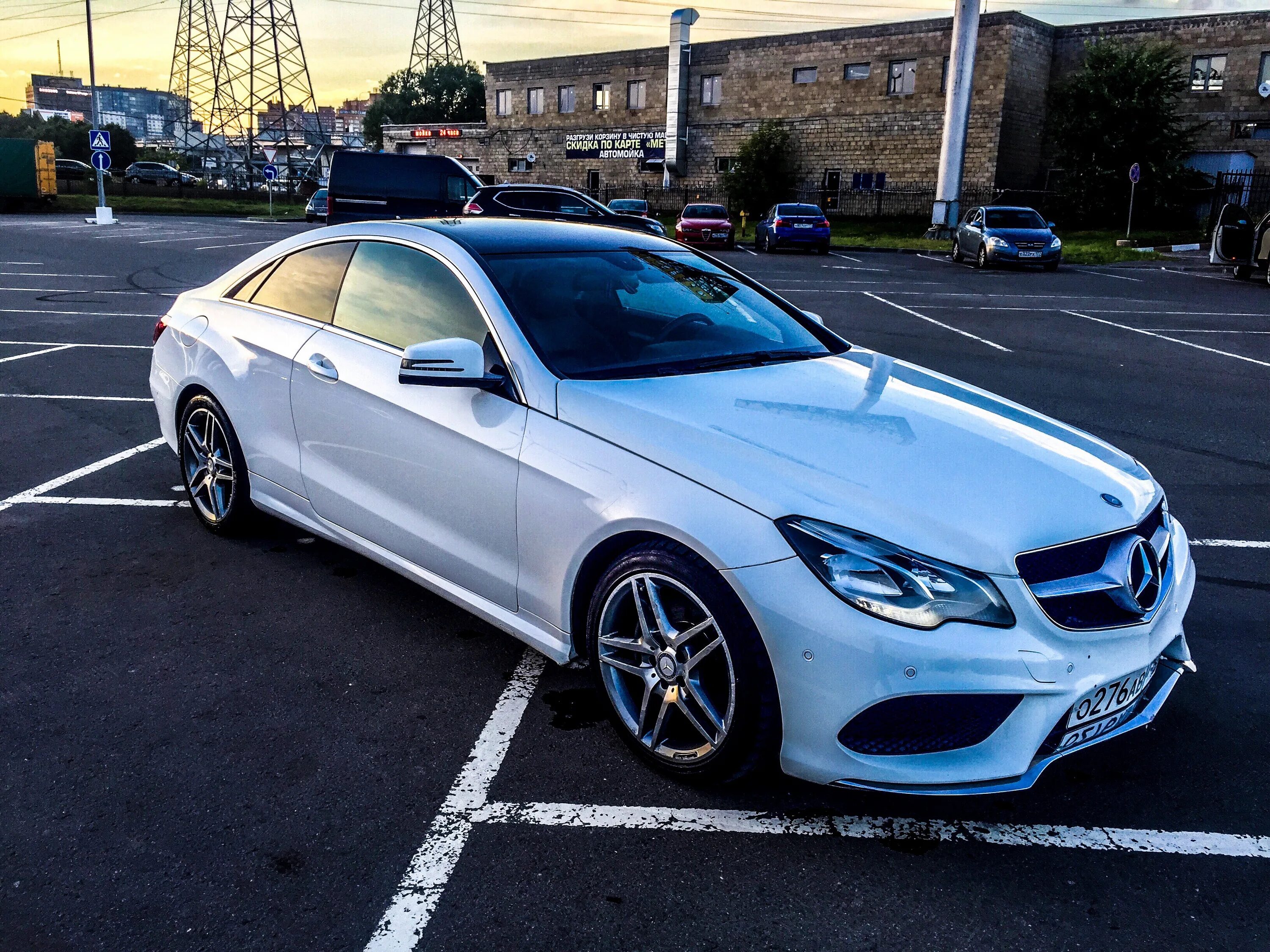 Мерседес е купе купить. Mercedes e 212 Coupe. Mercedes-Benz e Coupe (c207). Mercedes e Coupe c207. E212 AMG купе.