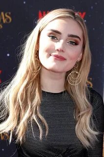 Picture of Meg Donnelly.