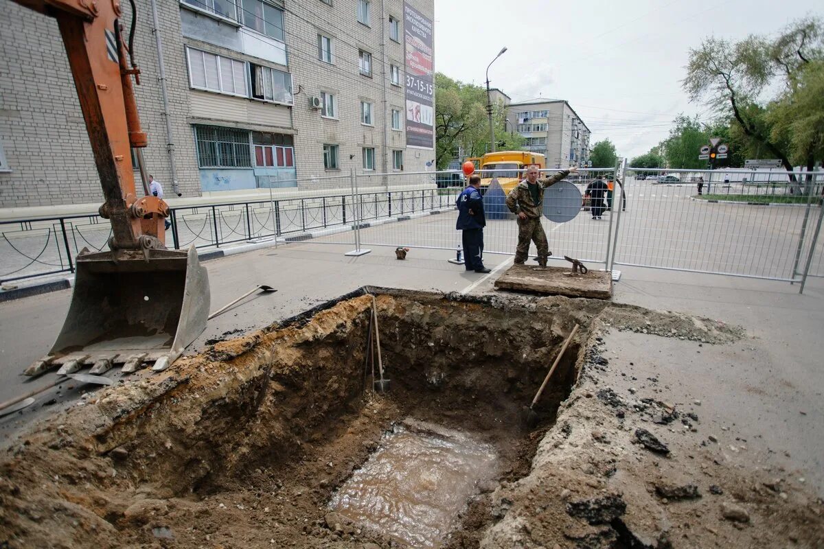 Ремонт улицы горького. Улица Горького Амурская область Благовещенск. Благовещенск Горького Мухина. Ремонт улицы. Ремонт дорог Амурская правда.