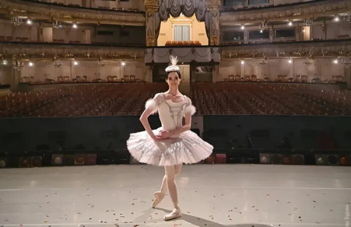 надежда батоева мариинский театр. катерина флория балерина. прима балерина мариинского театра сейчас. олеся новикова прима балерина. олеся новикова балерина мариинский театр.