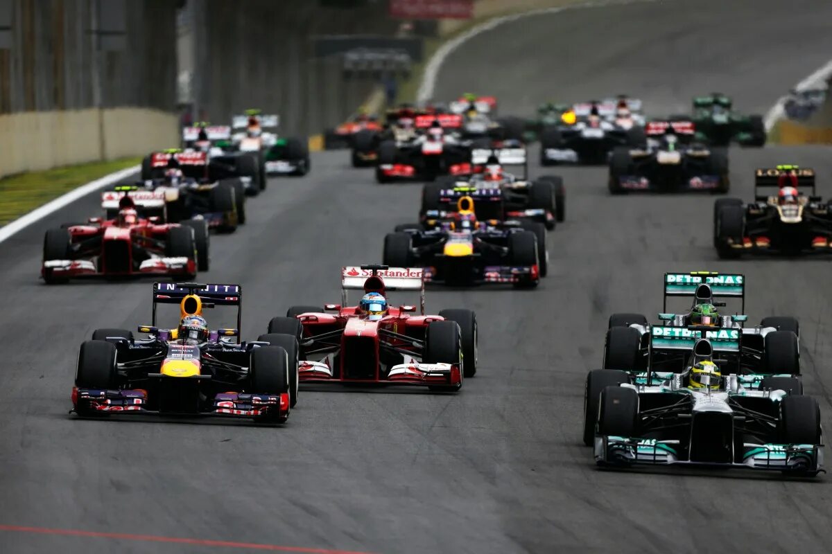 Гран при Бразилии 2013. Гонка Гран при Бразилии 2013. F1 2013 Brazil start. ФИА ф1 Москва.