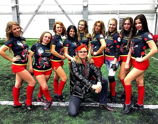 группа божья коровка 1995. костюм божьей коровки. божья коровка рисунок для детей. The ladybirds (сша, 1968). костюм божьей коровкиврослых.