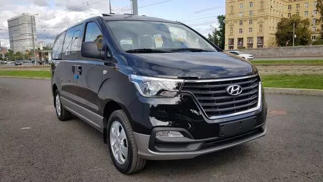 Хендай гранд старекс 2020. Hyundai grand starex 2019. Hyundai grand starex 4wd. Хендай старекс 4х4 новый. Хендай гранд старекс 4х4 фото.