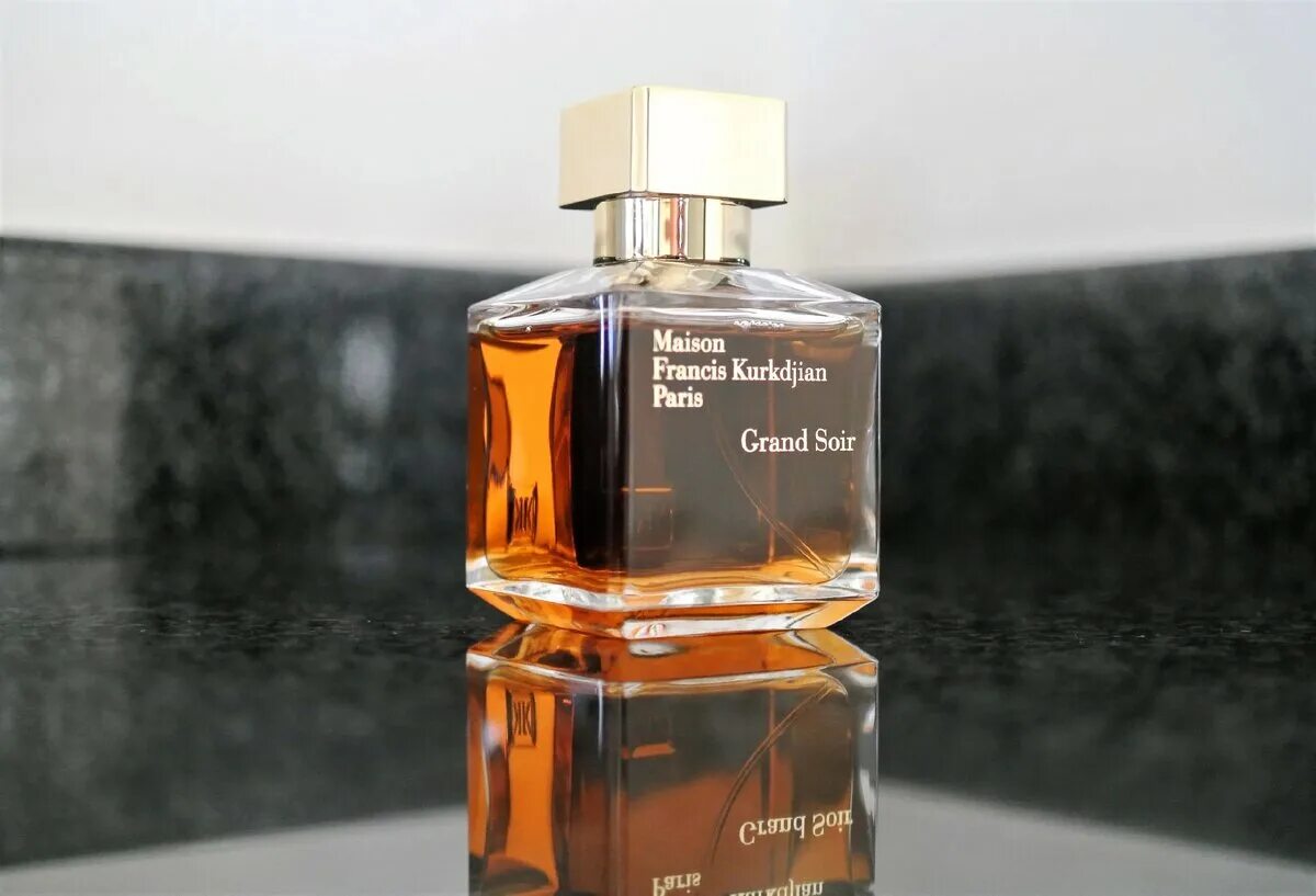 Mfk grand soir. Grand soir maison. Grand soir духи. Мейсон куркджан grand soir. Grand soir maison.