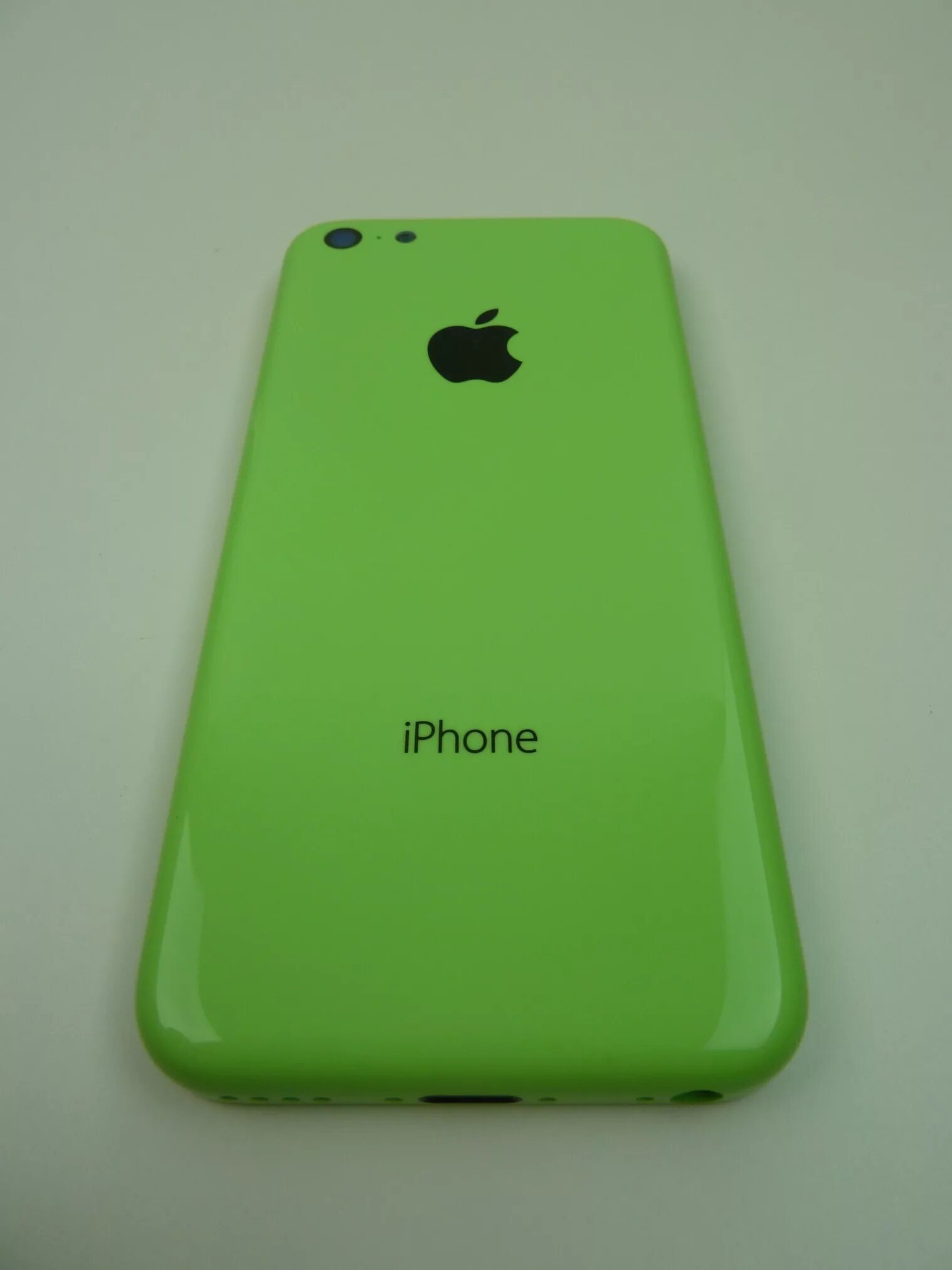 Iphone 8 зеленый. Айфон 5ц зеленый. Айфон 5c. Iphone 5c Green. Айфон 5 си.