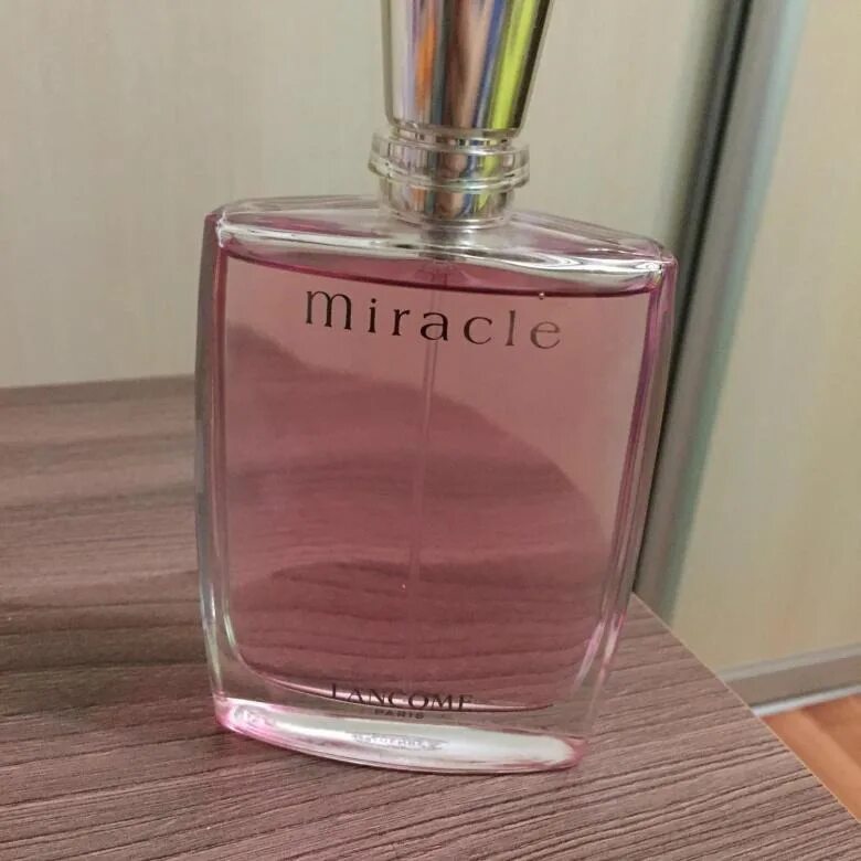 Lancome miracle цены. Ланком Миракл духи. Lancome Miracle 50 ml. Lancome Miracle 100 ml. Миракле Miracle ланком.