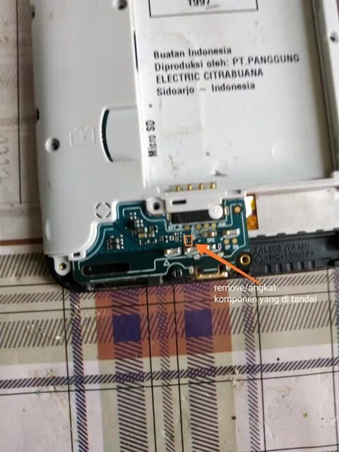 Error please plug out
