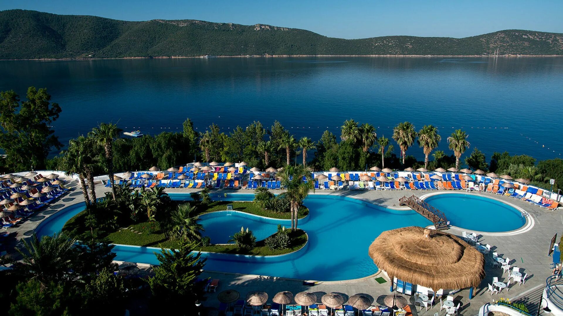 Куда лучше отдохнуть в турции. Бодрум Холидей Резорт. Bodrum Holiday Resort 5*Турция Бодрум. Бодрум Холидей Резорт спа 5 Турция. Бодрум Холидей Резорт 5 Бодрум.