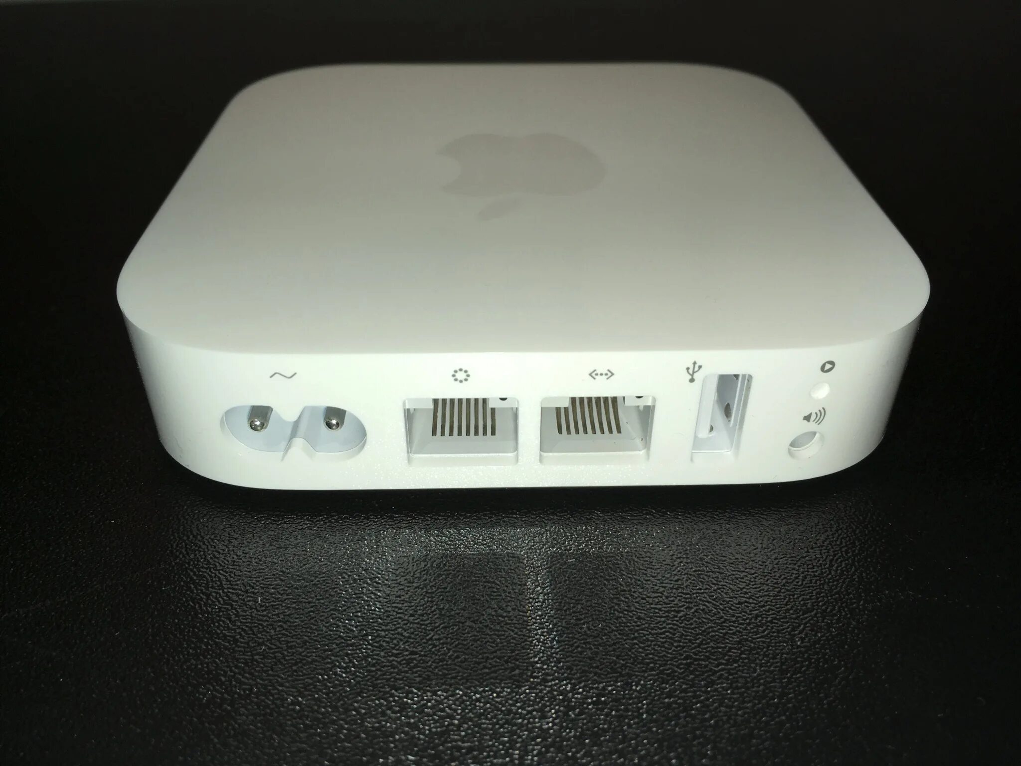 Apple express. Apple airport express mc414. apple airport express a1088. airport express a1264. apple airport express a1264.