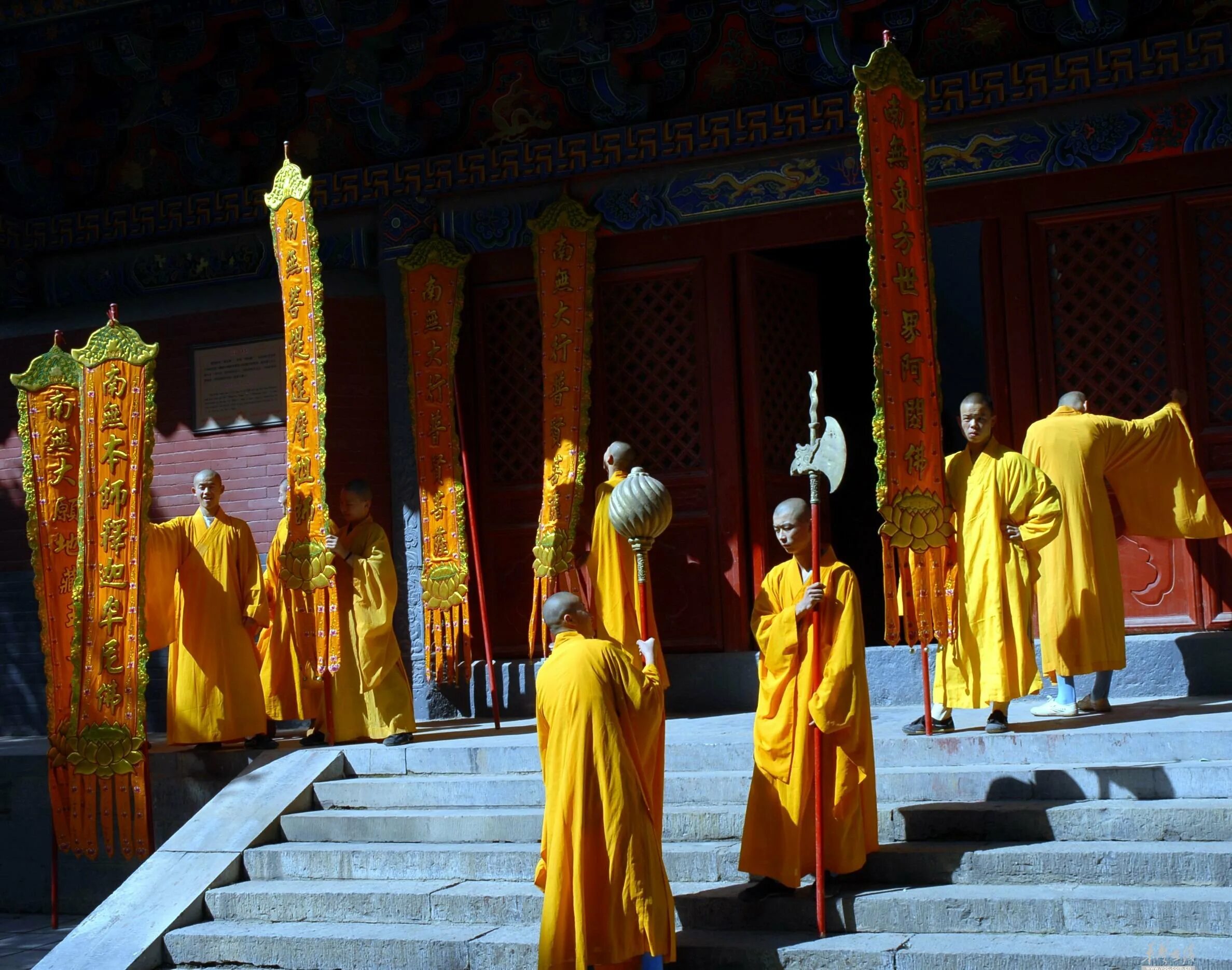 Shaolin temple. Монастырь Шаолинь. Буддийский монастырь Шаолинь. Китай храм Шаолинь. Shaolin Temple Китай.