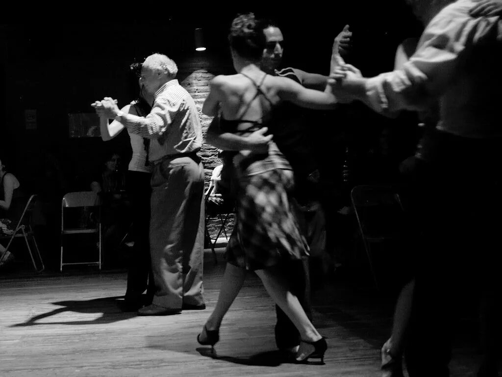 Tango twitter