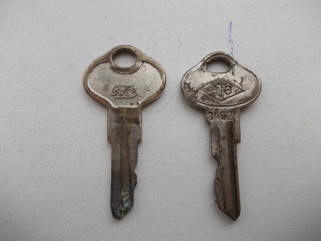 ключ гаечный комбинированный 10мм. ключ er32. ключ рожковый 50 мм односторонний. 5/7/8 мм. бита 10 мм spline m8 75 мм.