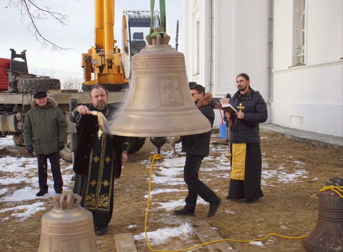 Храм Андрея Первозванного Керчь звон в колокола. Настоятель храма в пос. Черноисточинск. Колокольный звон Миасс храм Богоявления.