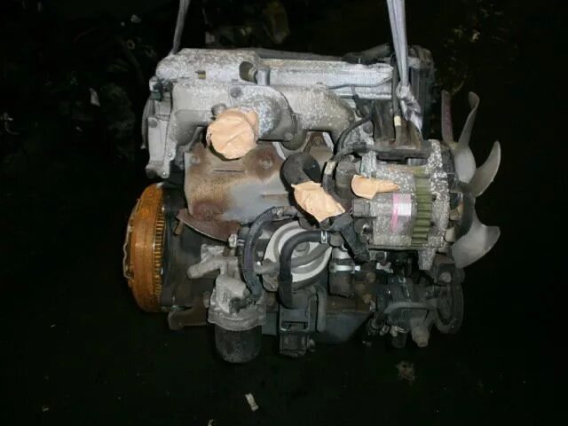 двс мазда 2. двигатель wl mazda. 5 дизель. 2 дизель r2. двигатель дизельный mazda bongo r2.