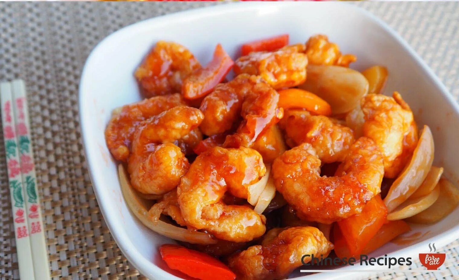 Рыба по китайски в кисло сладком. Sweet and Sour Prawn. Лунцзинские креветки. Sweet and Sour Shrimp. Креветки в кисло-сладком соусе.