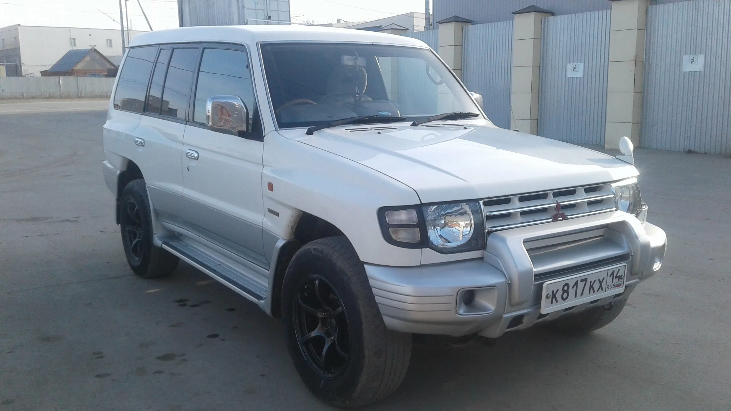 Кенгурятник паджеро 2. Паджеро 2 1998. Mitsubishi pajero 1998. Pajero 2 1999. Mitsubishi pajero 1998.