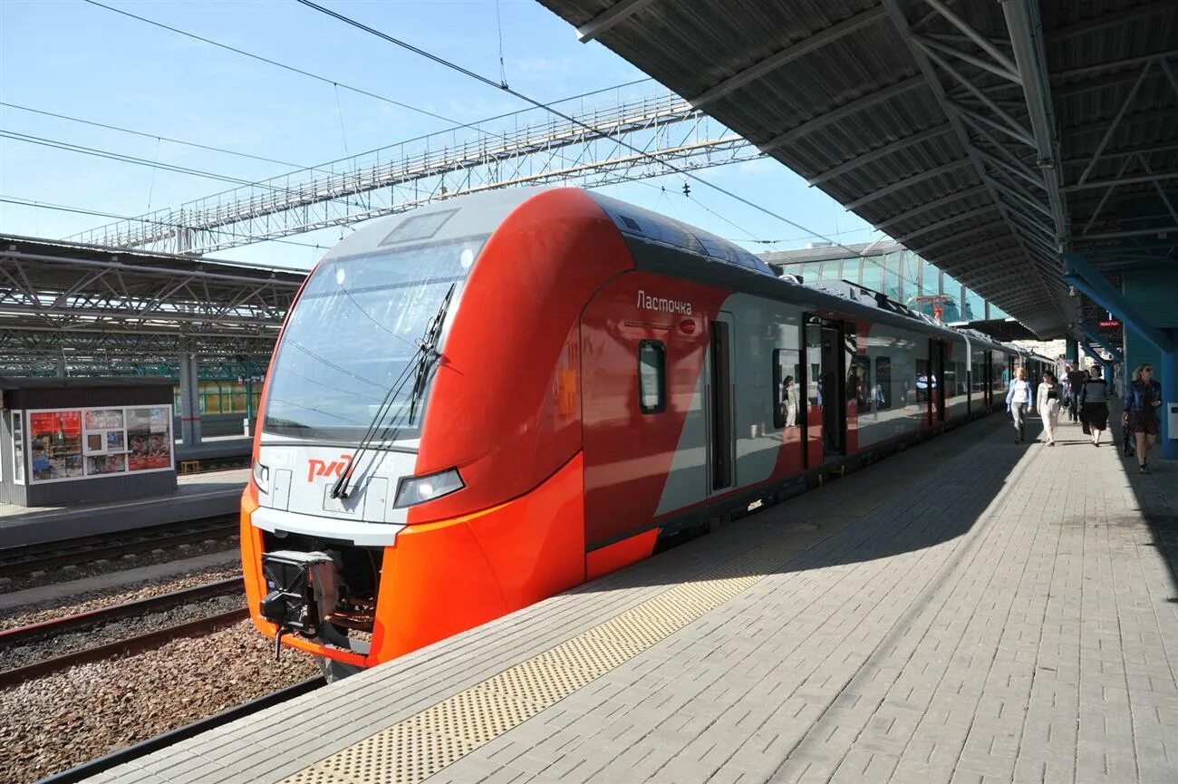 поезд электричка ласточка самара тольятти. электропоезд ласточка самара. электричка ласточка тольятти самара. скоростной поезд ласточка самара. ласточка тольятти самара расписание.