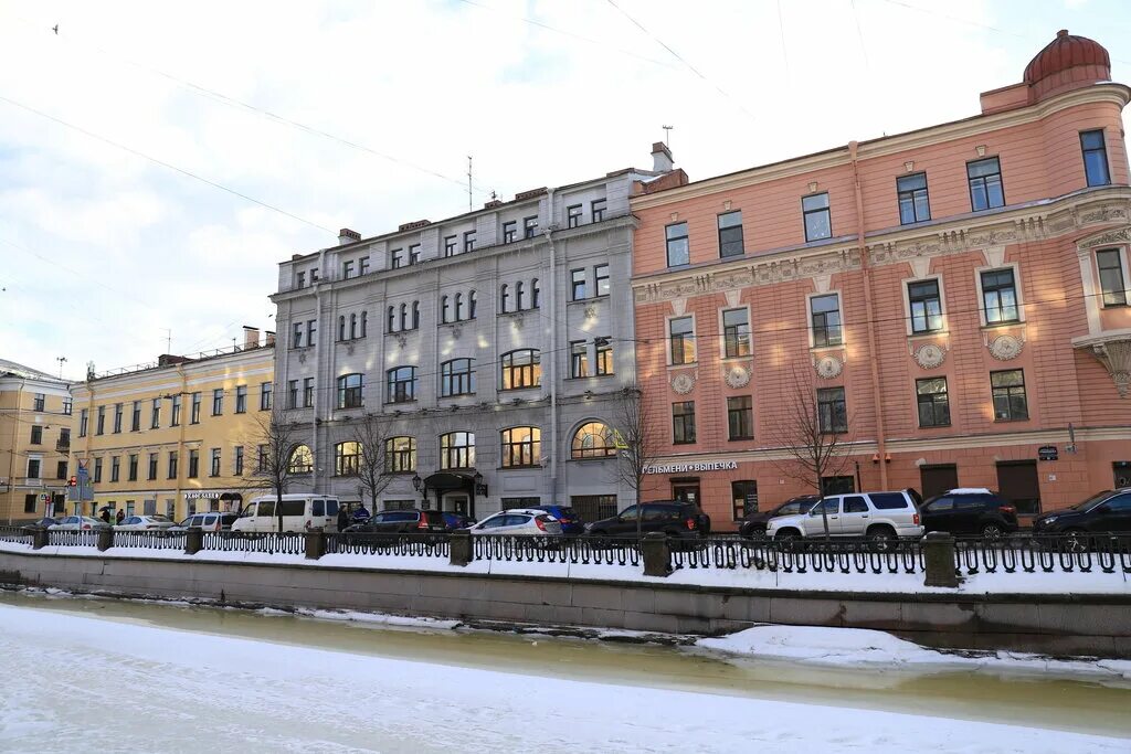 Вознесенский проспект 25 санкт-петербург. Вознесенский 25 аптека. Вознесенский проспект 25. Вознесенский 25. Вознесенский проспект 22 санкт-петербург.