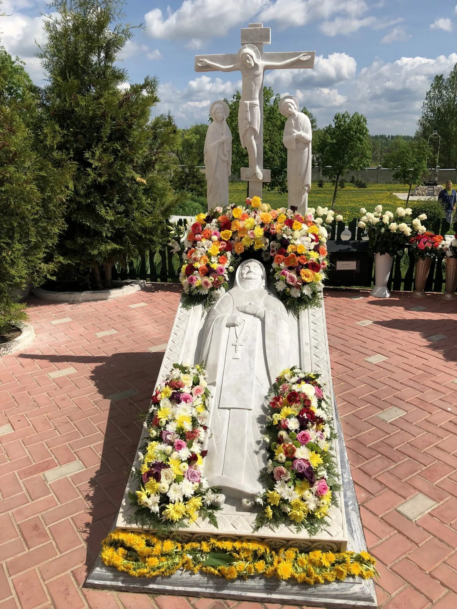 Клыково схимонахине сепфоре. Старица Сепфора Клыково монастырь. Село Клыково Матушка Сепфора. Клыково монастырь могилка матушки Сепфоры. Могила матушки Сепфоры в Клыково.