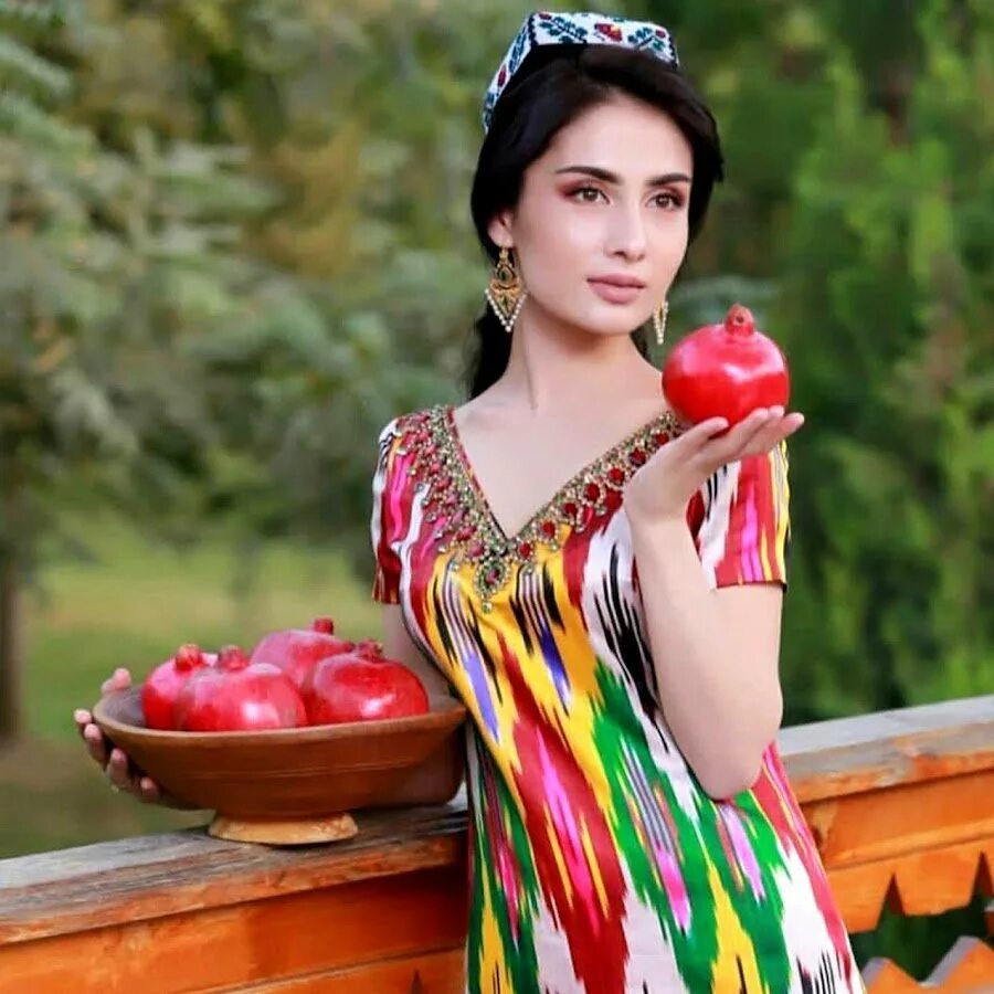20 asr qizi uzbek