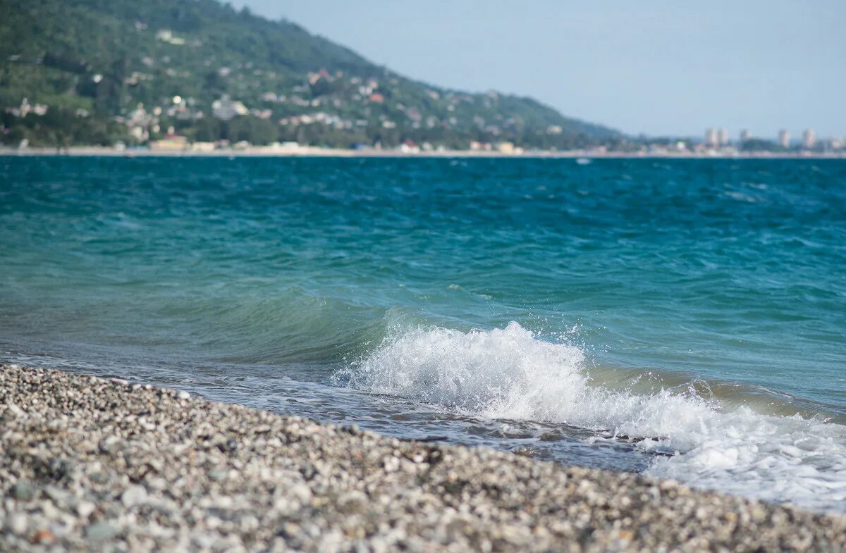 Пицунда море. Абхазия море. Абхазия. Амра абхазия пицунда 2022. Пляж в гаграх абхазия 2022.