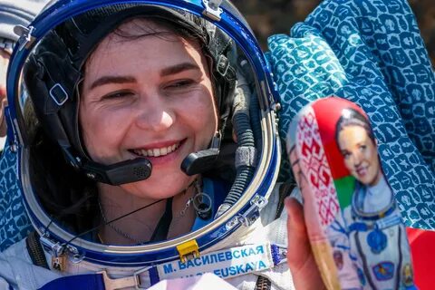 Женщина космонавт белоруссии биография