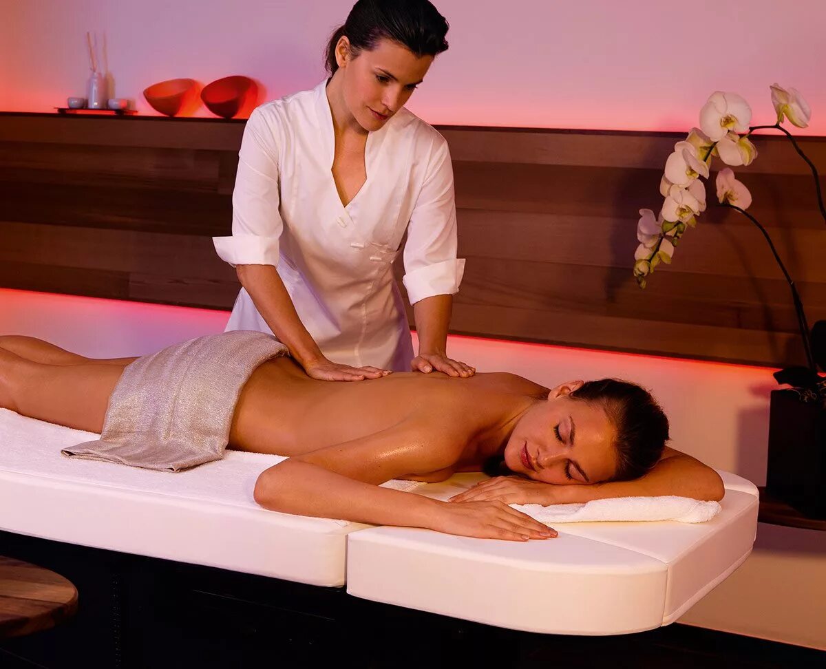 После массажа русское видео. Lay z Spa St.Moritz в саду. Spa body massage Swiss Alps. Lay z Spa St.Moritz варианты оформления. Massage son.